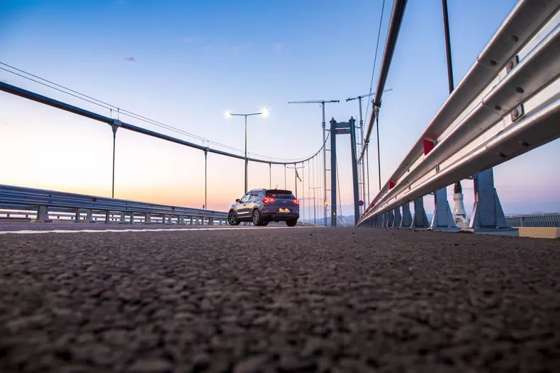 Oana si SsangYong Korando low res 011