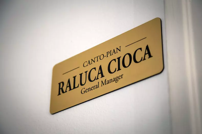 Raluca si Alfa Romeo Tonale low res 002