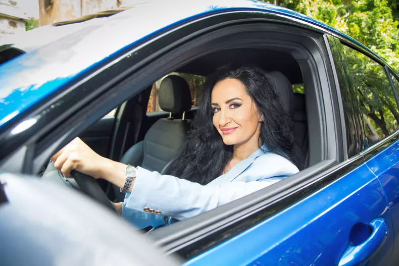 Raluca si Alfa Romeo Tonale low res 040