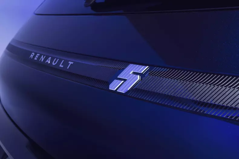 Renault R5 – Iconic Bleue