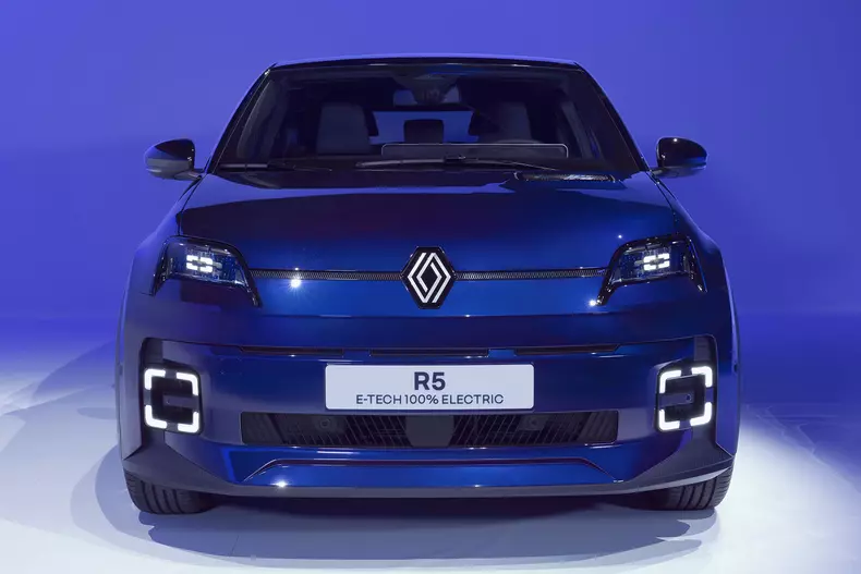 Renault R5 – Iconic Bleue