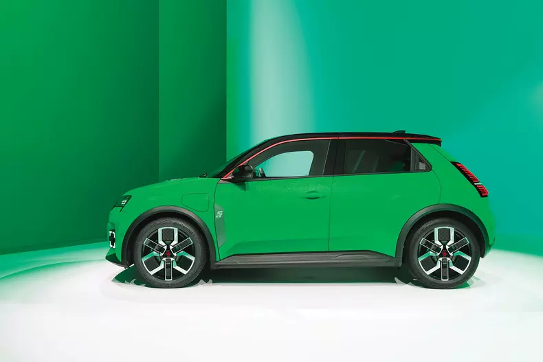 Renault R5 – Iconic Verte
