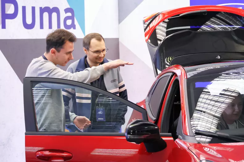 Ford Puma facelift 2024 011