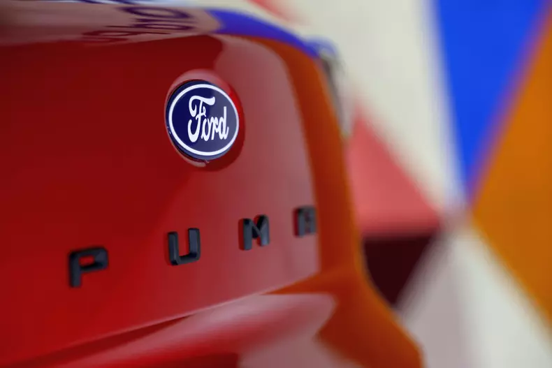Ford Puma facelift 2024 018