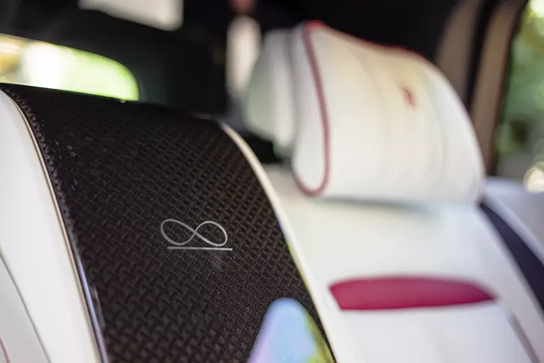 Rolls Royce Cullinan Black Badge 012