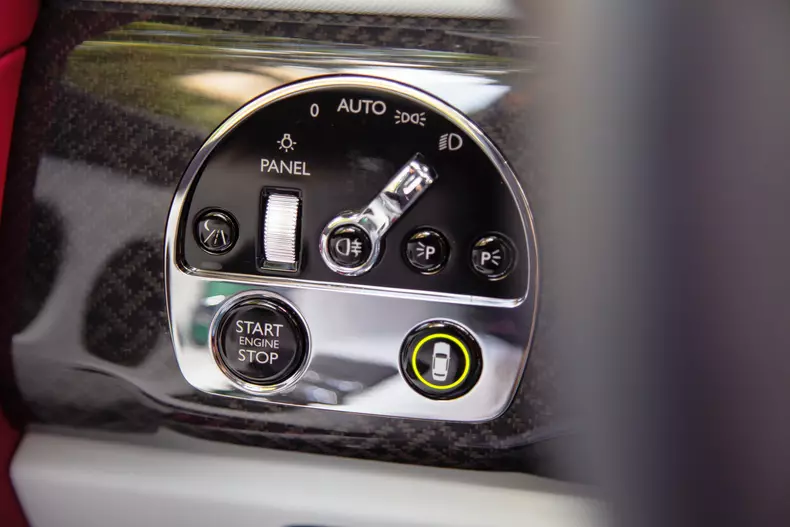 Rolls Royce Cullinan Black Badge 053