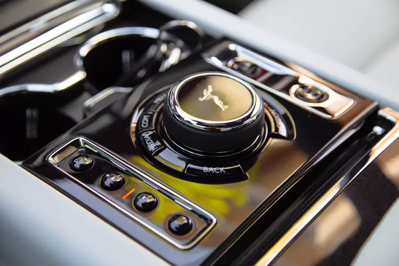 Rolls Royce Cullinan Black Badge 056