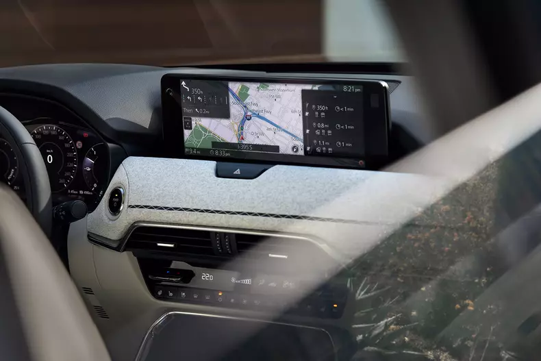 2024_mazda_cx-80_ar_int_06