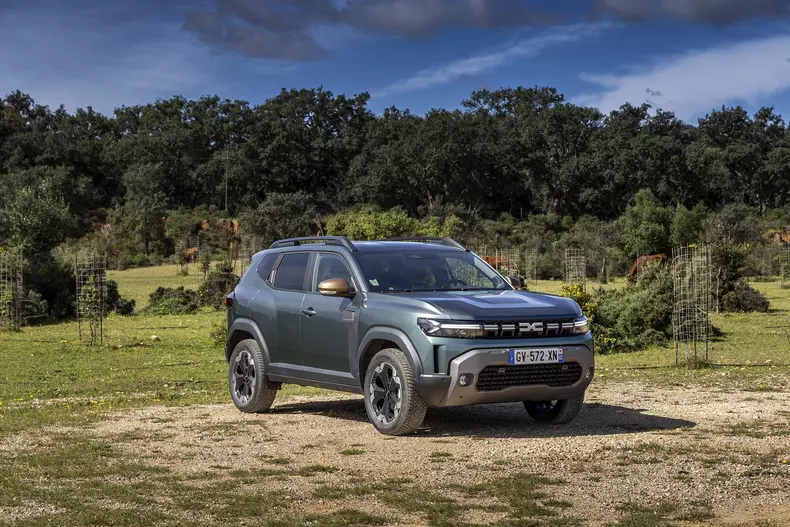 Dacia-Duster-4×4-025