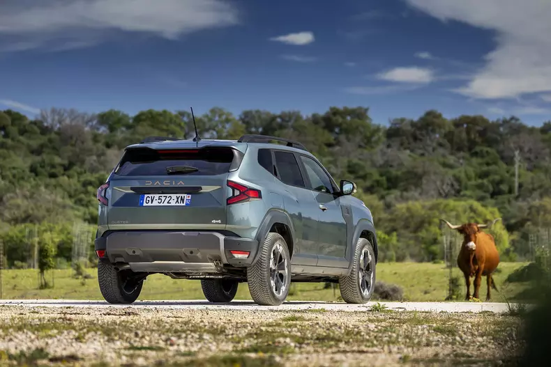 Dacia-Duster-4×4-026