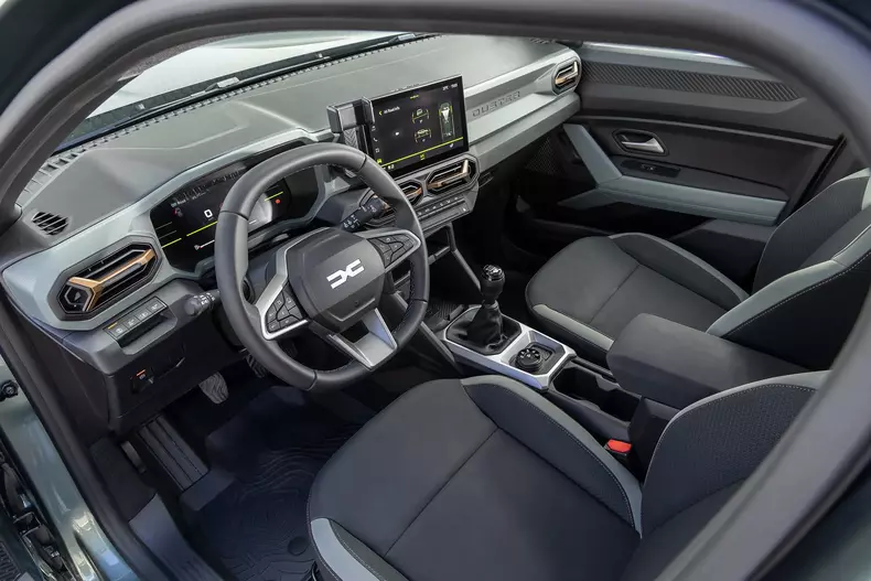 Dacia-Duster-4×4-interieur-001