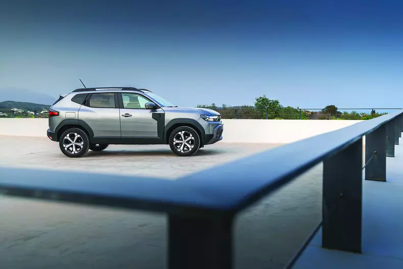 Dacia-Duster-TCe-030