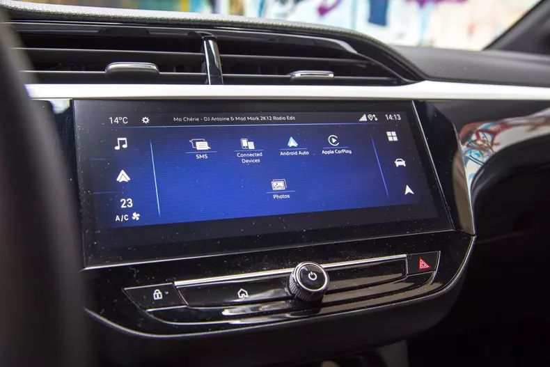 Opel Corsa facelift 038