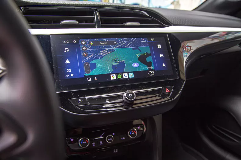 Opel Corsa facelift 039