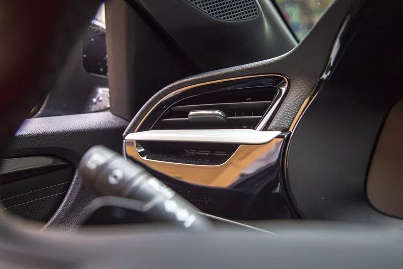 Opel Corsa facelift 043