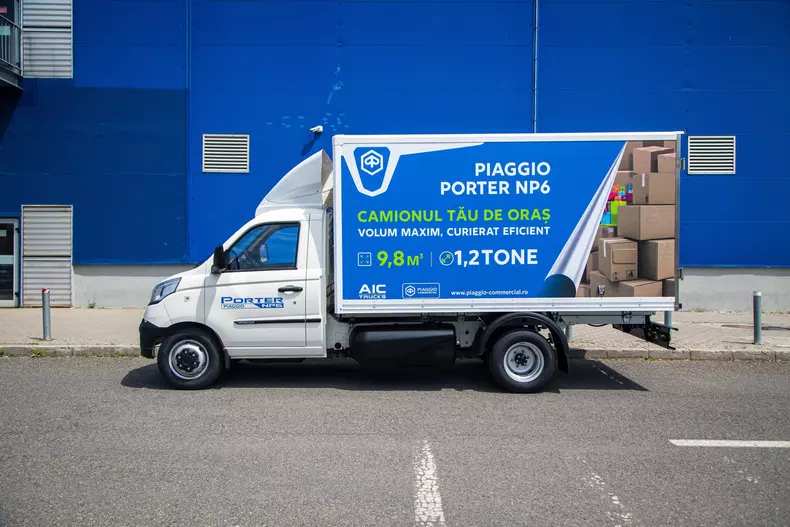 Piaggio Porter NP6 low res 008