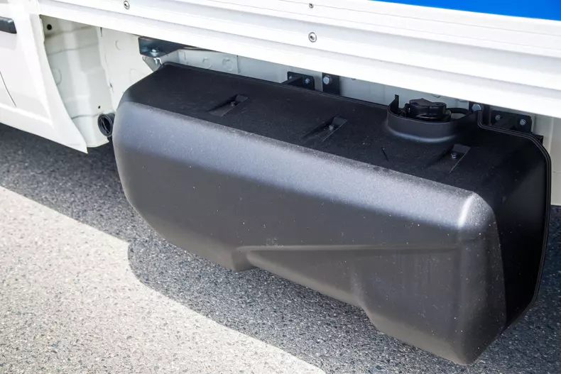 Piaggio Porter NP6 low res 014