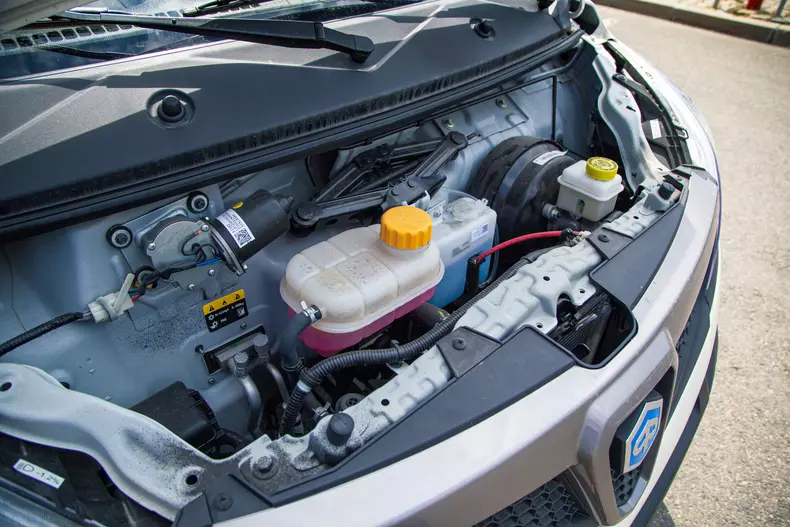 Piaggio Porter NP6 low res 021