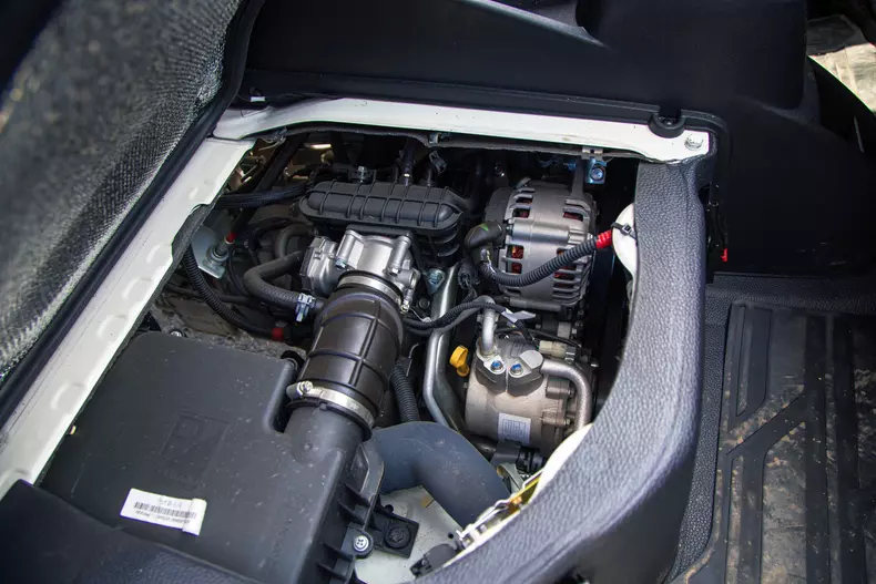 Piaggio Porter NP6 low res 027