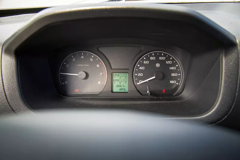 Piaggio Porter NP6 low res 031