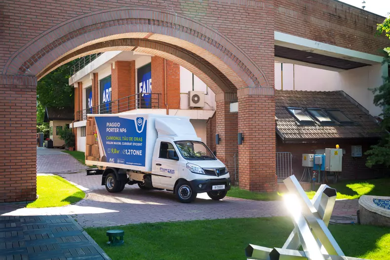 Piaggio Porter NP6 low res 033