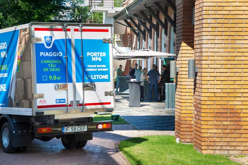 Piaggio Porter NP6 low res 037