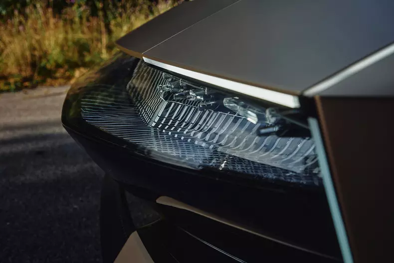 web_Citroen_SM_Trib_02