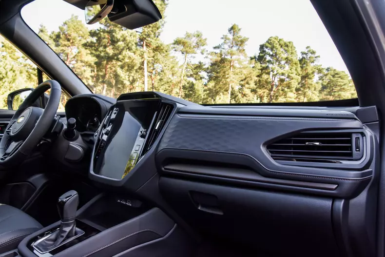 25MY Forester – Image 61