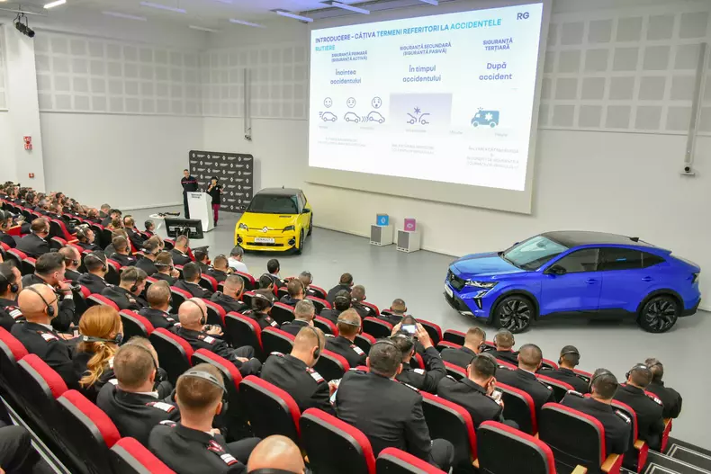 Expertii din Franta training plen