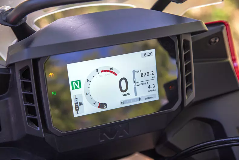 Honda NX low res 019