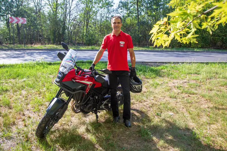 Honda NX low res 021