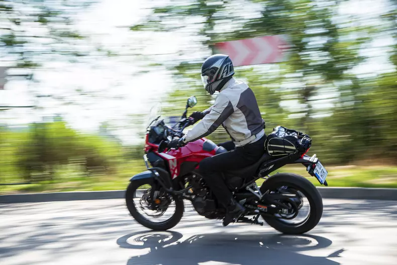 Honda NX low res 032