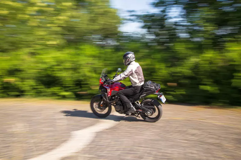 Honda NX low res 040