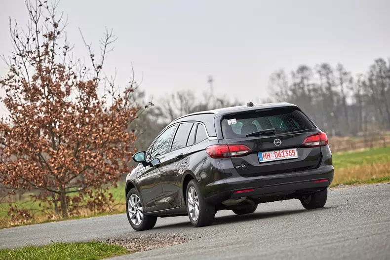 Opel Astra Combi SH 004