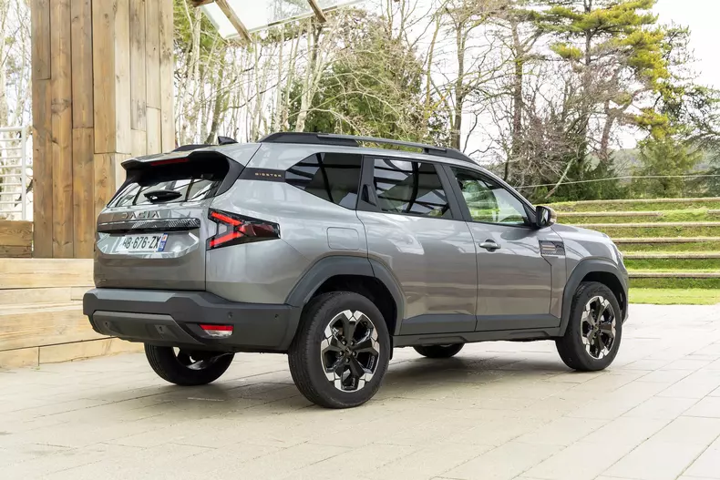 Dacia Bigster test Marsilia low res 008