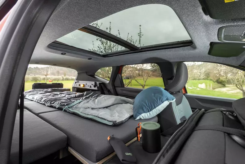 Dacia Bigster test Marsilia low res 014