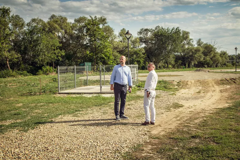 Ciugud to be true 025