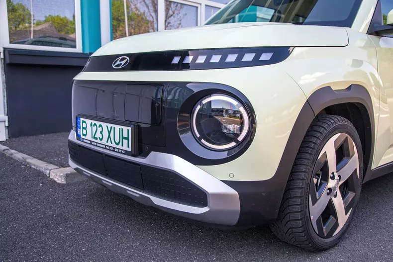 Hyundai Inster low res 002