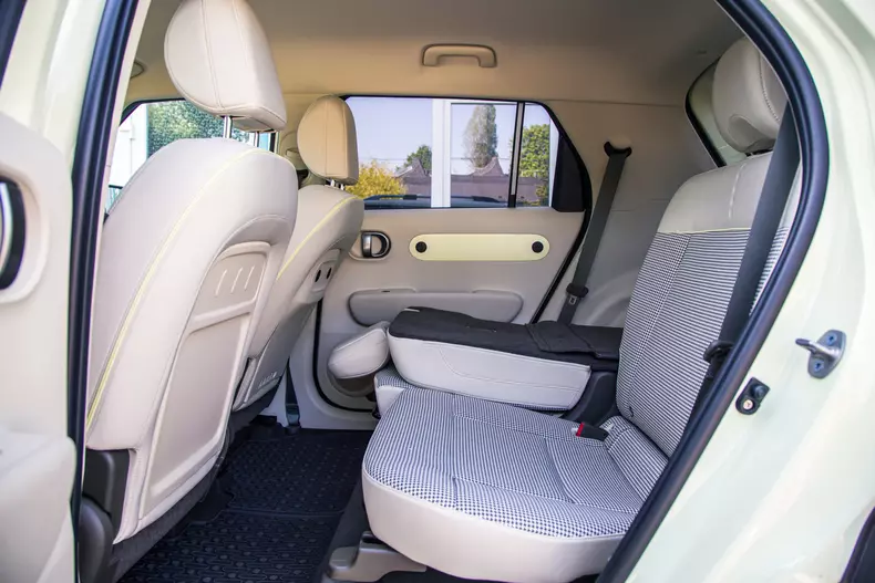 Hyundai Inster low res 011