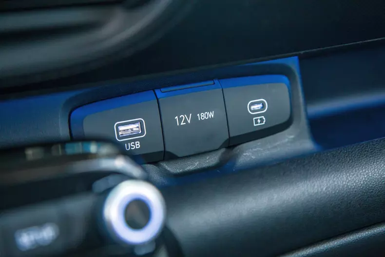 Hyundai Inster low res 033