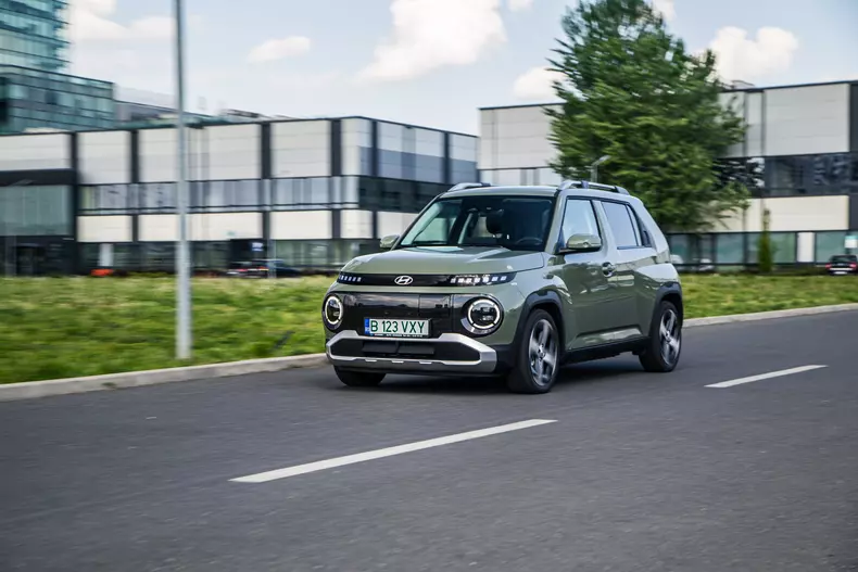 Hyundai Inster low res 052