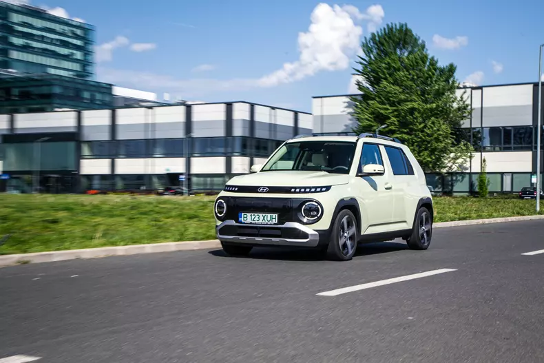 Hyundai Inster low res 055