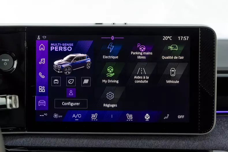 Renault R4 E-TECH Techno Bleue – Photo