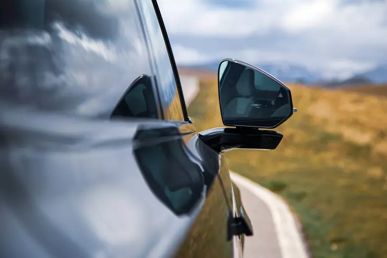 Volvo EX90 low res 018