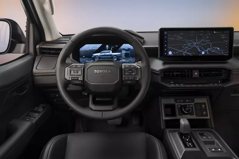 2025toyotahiluxbevint010