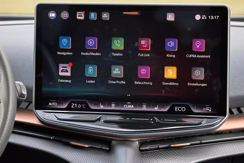 VT Cupra Tavascan Kia EV6 Xpeng G9