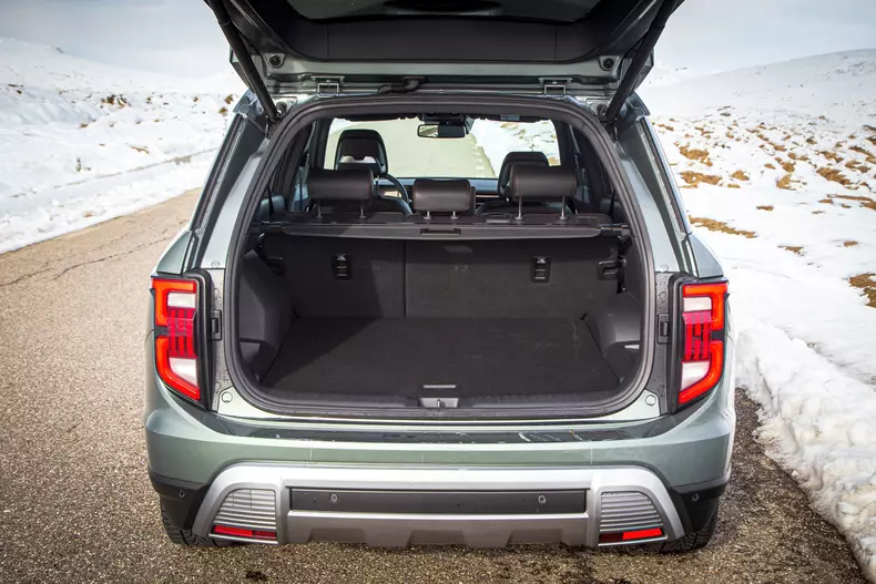 KGM Torres Hybrid low res 023