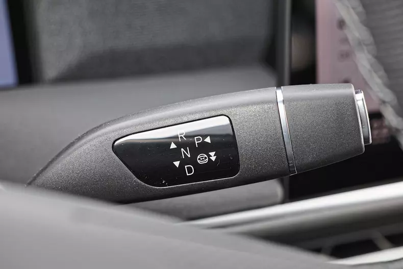 VT Cupra Tavascan Kia EV6 Xpeng G9