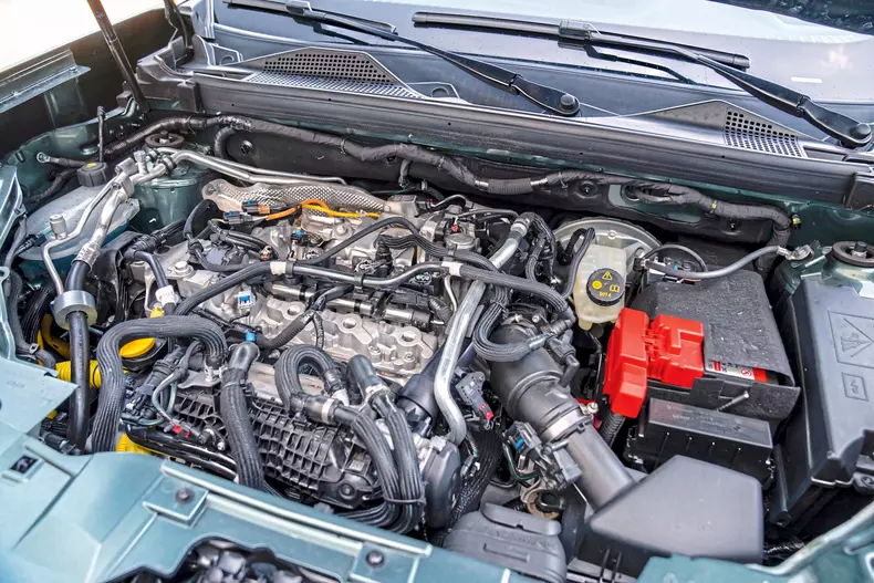 VT Dacia Duster TCe 130 4×4 vs Subaru Crosstrek 2.0 ie AWD vs Suzuki S-Cross 1.4 Boosterjet Allgrip