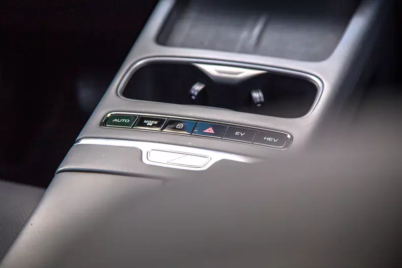 Jaecoo 7 SHS low res 041